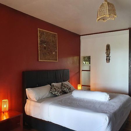 Amban Beach House Manokwari Ngoại thất bức ảnh