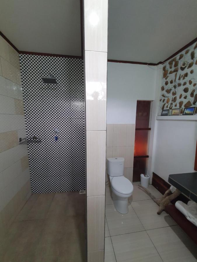 Amban Beach House Manokwari Ngoại thất bức ảnh