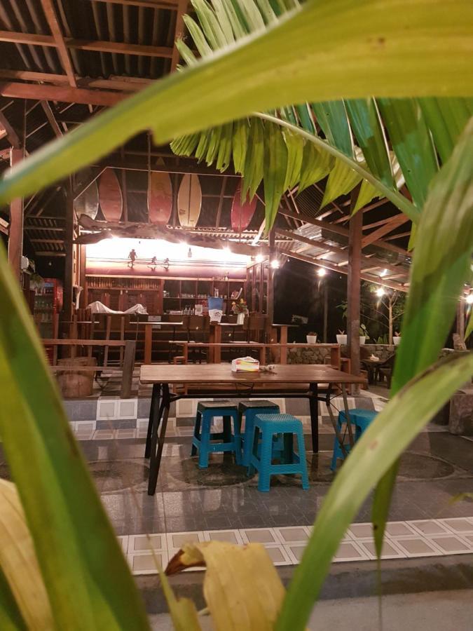 Amban Beach House Manokwari Ngoại thất bức ảnh